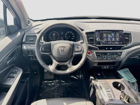 New 2026 Honda Ridgeline RTL image 17
