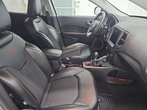 Used 2019 Jeep Compass Trailhawk image 27