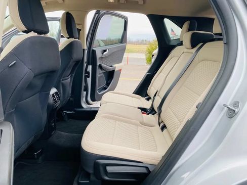 Used 2020 Ford Escape SE AWD/4WD image 17