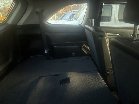 Used 2018 Toyota Highlander Limited image 16