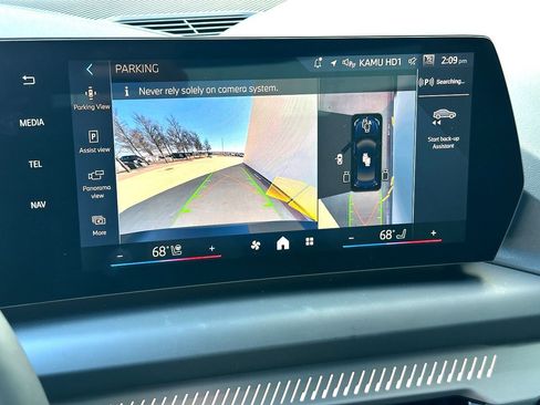 New 2025 BMW 228i xDrive w/ Premium Package image 15