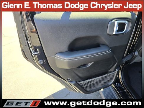 Certified 2021 Jeep Wrangler Unlimited Sahara image 28