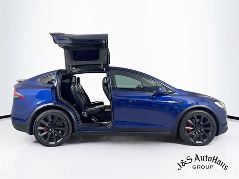 Used 2019 Tesla Model X Performance AWD/4WD image 8