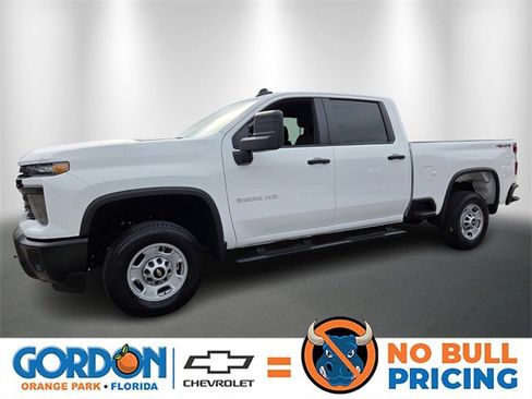 Used 2025 Chevrolet Silverado 2500 W/T image 1