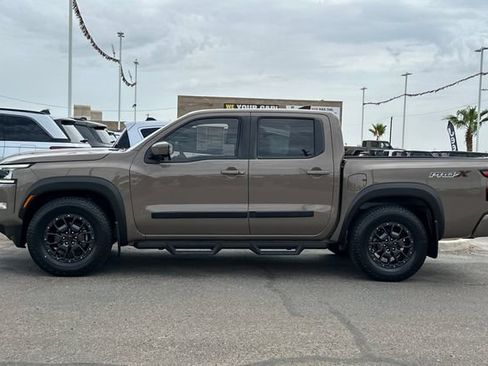 Used 2023 Nissan Frontier Pro-X w/ Pro-X Premium Package RWD image 6