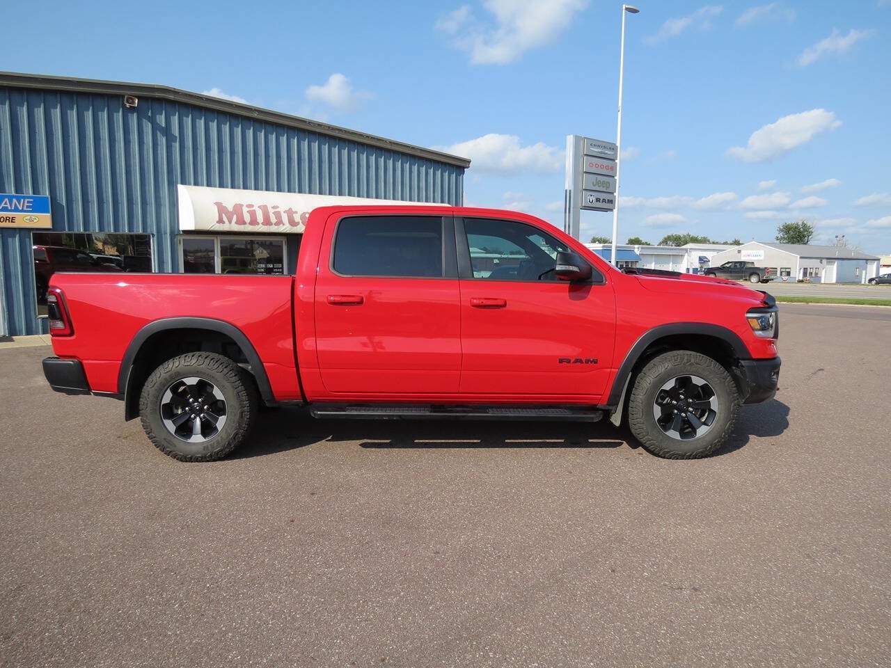 Used 2020 RAM 1500 Rebel w/ Rebel Level 2 Equipment Group AWD/4WD image 2