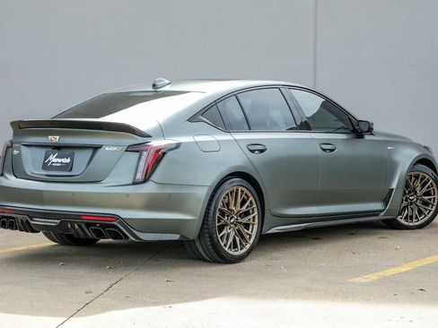 Used 2022 Cadillac CT5 V Blackwing w/ Carbon Fiber Package 2 image 9