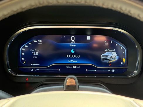 Used 2023 Chevrolet Tahoe Premier w/ Advanced Technology Package RWD image 10