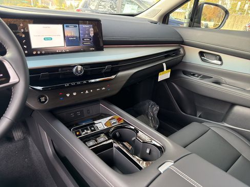 New 2026 Nissan Murano SL image 25