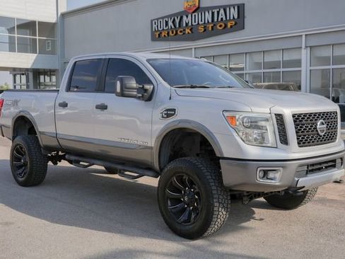 Used 2016 Nissan Titan PRO-4X image 3