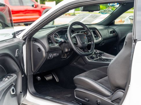 Used 2023 Dodge Challenger R/T Scat Pack RWD image 18