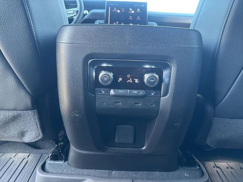 New 2026 GMC Yukon Denali w/ Denali Reserve Package AWD/4WD image 56