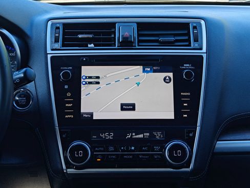 Used 2018 Subaru Outback 2.5i Limited AWD/4WD image 19