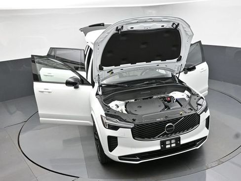 New 2026 Volvo XC90 B6 Ultra AWD/4WD image 46