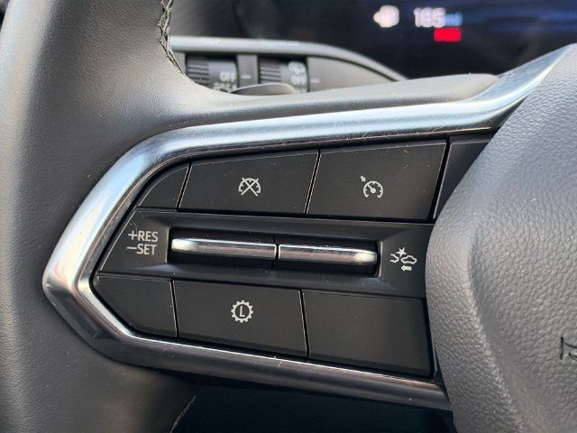 Used 2026 Chevrolet Equinox LT w/ Convenience Package II FWD image 23