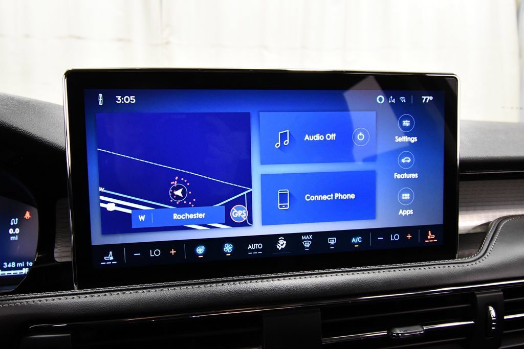 Used 2024 Lincoln Corsair AWD w/ Equipment Group 101A image 23