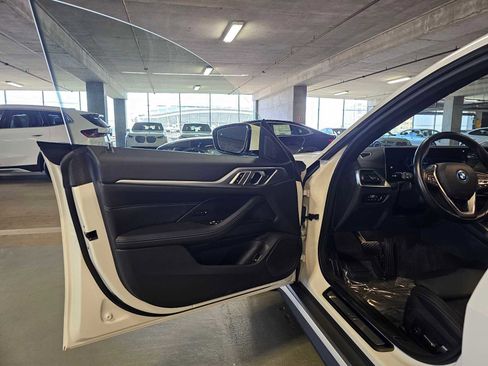 Used 2023 BMW i4 eDrive35 RWD image 29