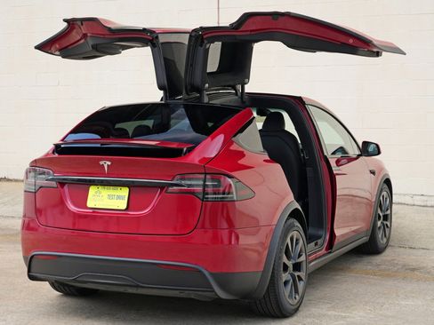 Used 2023 Tesla Model X AWD/4WD image 53
