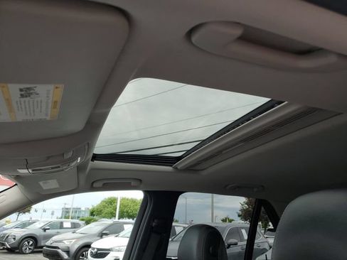 Used 2014 Mercedes-Benz ML 350 4MATIC image 22