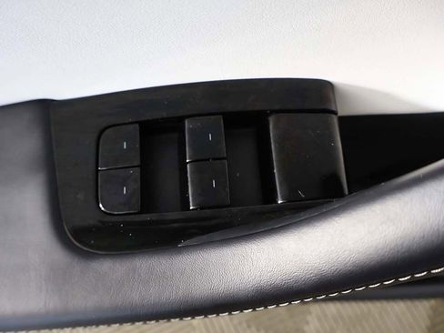 Used 2018 Tesla Model 3 Long Range AWD/4WD image 37