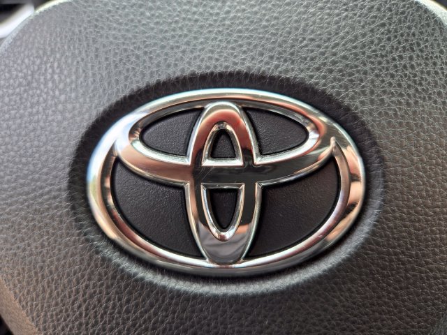 Used 2023 Toyota RAV4 XLE w/ Convenience Package AWD/4WD image 32