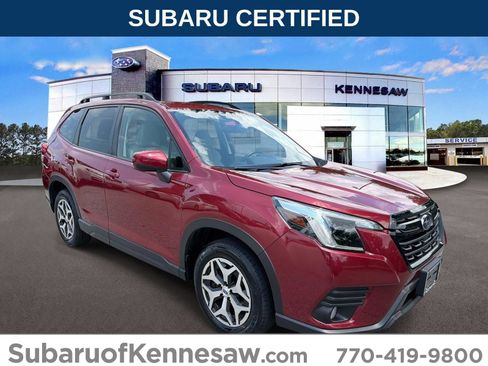 Certified 2023 Subaru Forester Premium AWD/4WD image 1