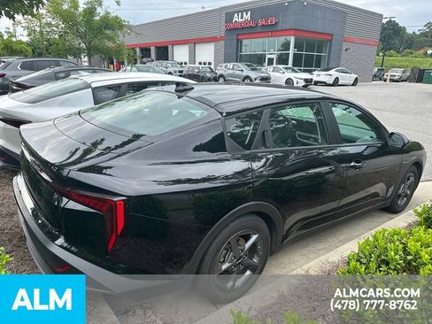 Used 2025 Kia K4 FWD image 5