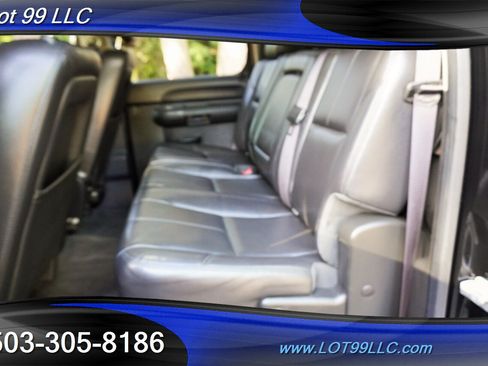 Used 2013 Chevrolet Silverado 2500 LT w/ Interior Plus Package AWD/4WD image 15