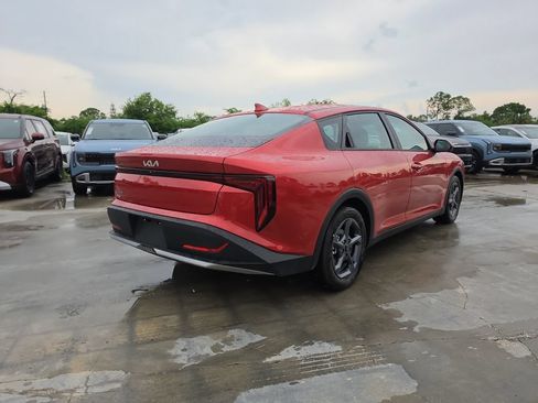 New 2026 Kia K4 FWD image 8