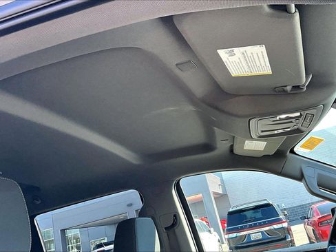 Used 2021 Chevrolet Silverado 1500 RST image 18