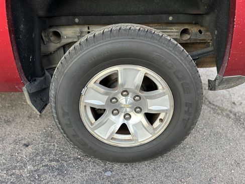 Used 2018 Chevrolet Silverado 1500 LT w/ All Star Edition image 9