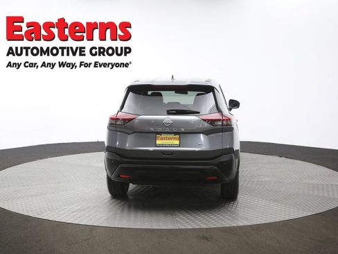 Used 2023 Nissan Rogue SV image 36