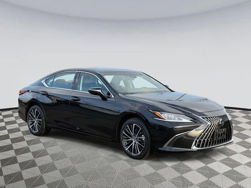 Used 2024 Lexus ES 250 w/ Premium Package image 1