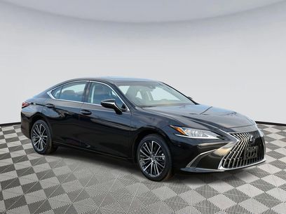 Used 2024 Lexus ES 250 w/ Premium Package