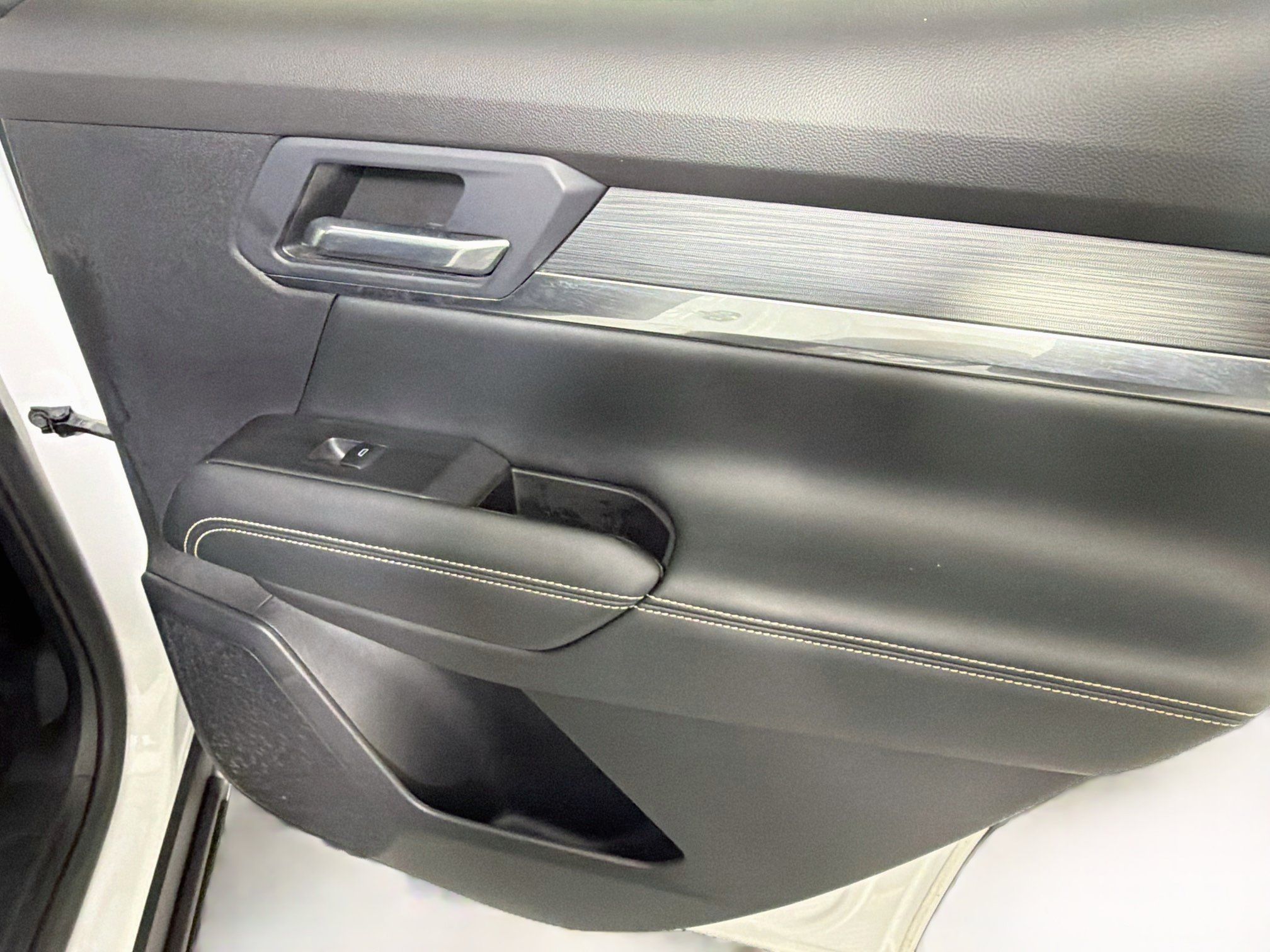 Used 2026 GMC Terrain Elevation FWD image 28