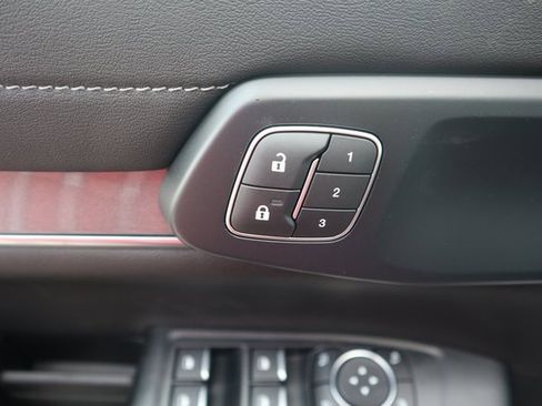 New 2025 Ford Ranger Lariat w/ FX4 Off-Road Package image 8