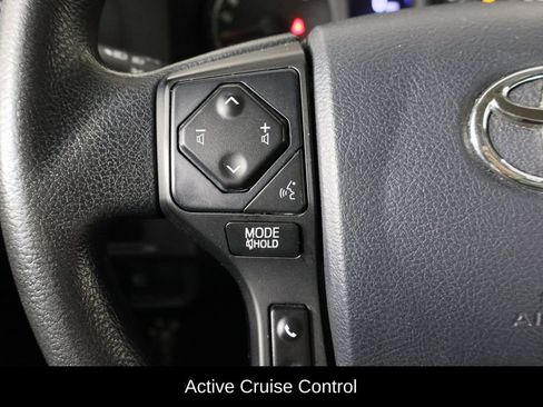 Used 2019 Toyota Tacoma SR RWD image 8