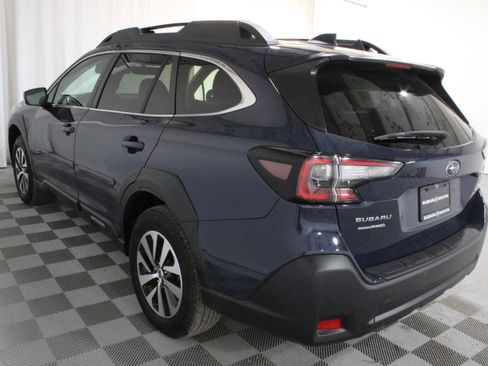 Certified 2025 Subaru Outback Premium w/ Popular Package #1A AWD/4WD image 29