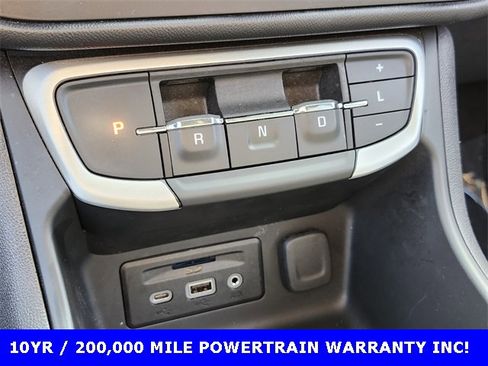 Used 2022 GMC Terrain SLT w/ Elevation Edition image 23