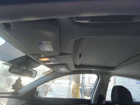 Used 2019 Honda Civic EX image 11