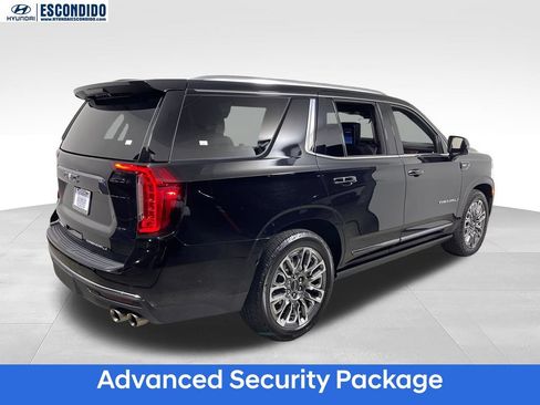 Used 2023 GMC Yukon Denali Ultimate AWD/4WD image 5