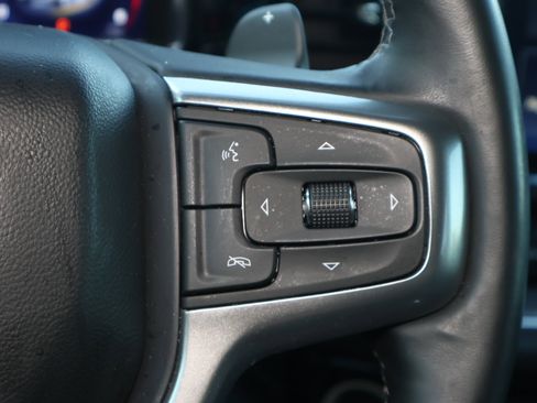Used 2025 Chevrolet Silverado 1500 LTZ image 17