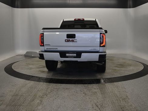Used 2016 GMC Sierra 1500 Denali w/ Enhanced Driver Alert Package image 6