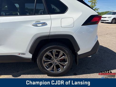 Used 2022 Toyota RAV4 Limited w/ Limited Grade Weather Package AWD/4WD image 34