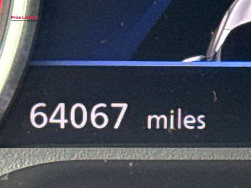 Used 2024 Nissan Sentra SV FWD image 27