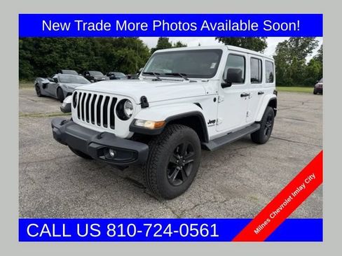Used 2021 Jeep Wrangler Unlimited Sahara AWD/4WD image 1