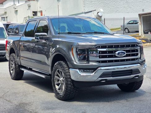 Used 2021 Ford F150 Lariat w/ Equipment Group 502A High AWD/4WD image 9