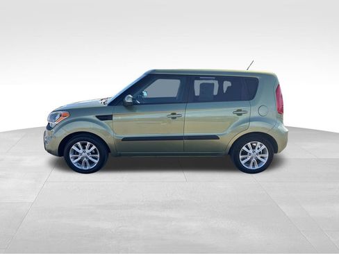 Used 2012 Kia Soul + image 10