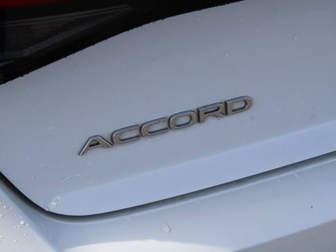 Used 2024 Honda Accord EX image 10