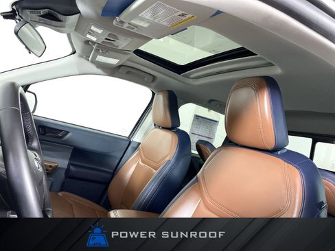 Used 2023 Ford Maverick Lariat w/ Lariat Luxury Package image 2